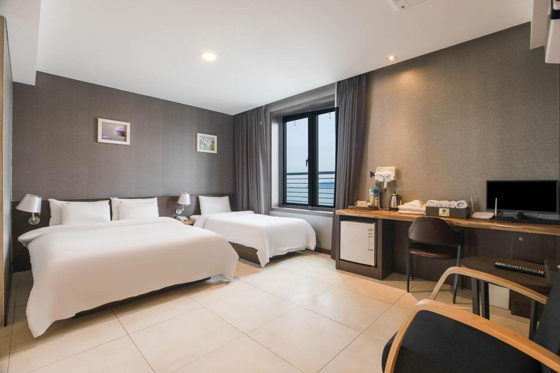 Incheon Blue Marine Hotel Exterior photo