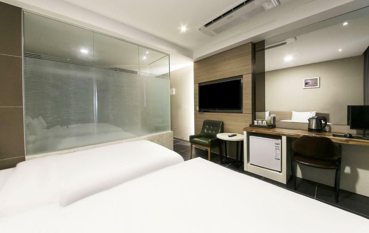 Incheon Blue Marine Hotel Exterior photo